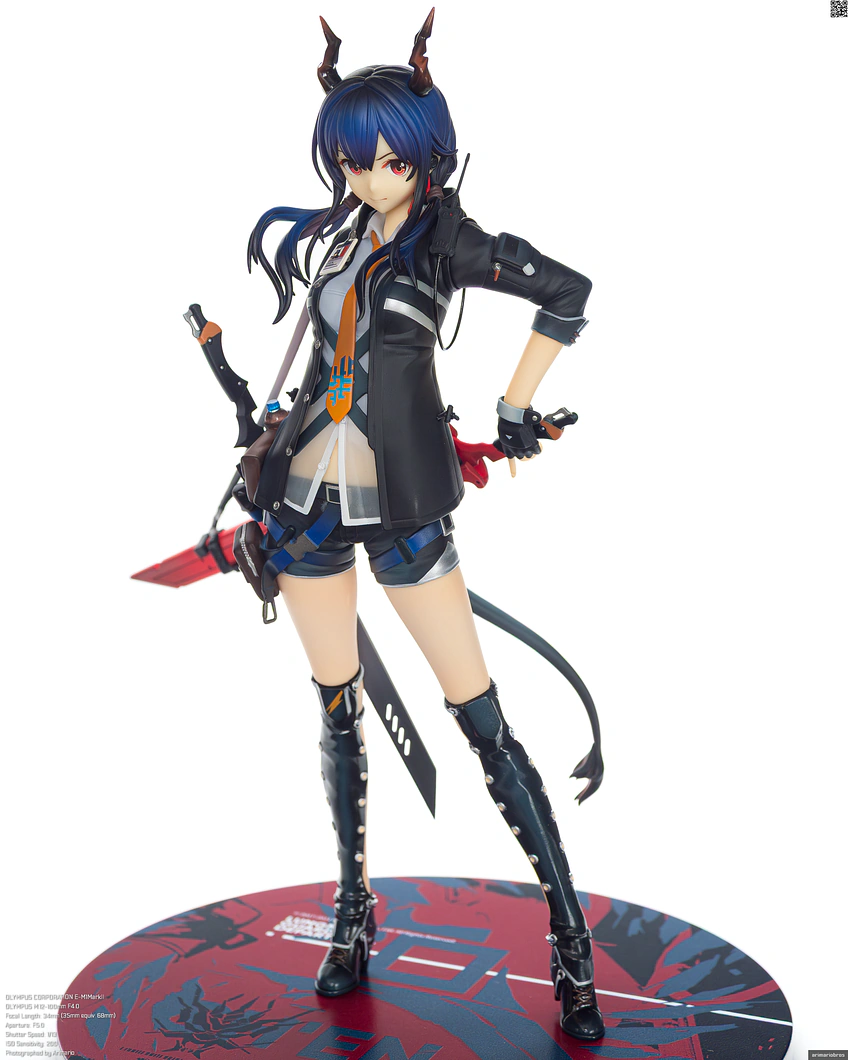 フィギュア「アークナイツ チェン」の全体像その5