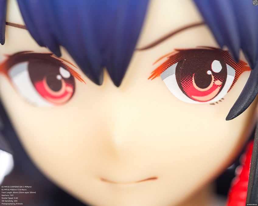 フィギュア「アークナイツ チェン」の瞳アップ画像その2