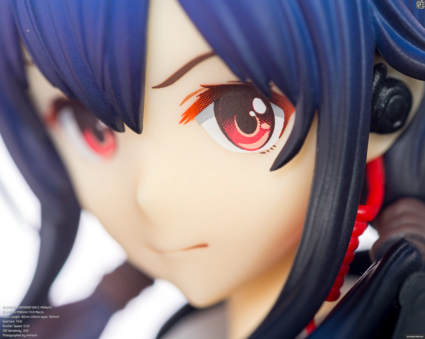 フィギュア「アークナイツ チェン」の瞳アップ画像その3