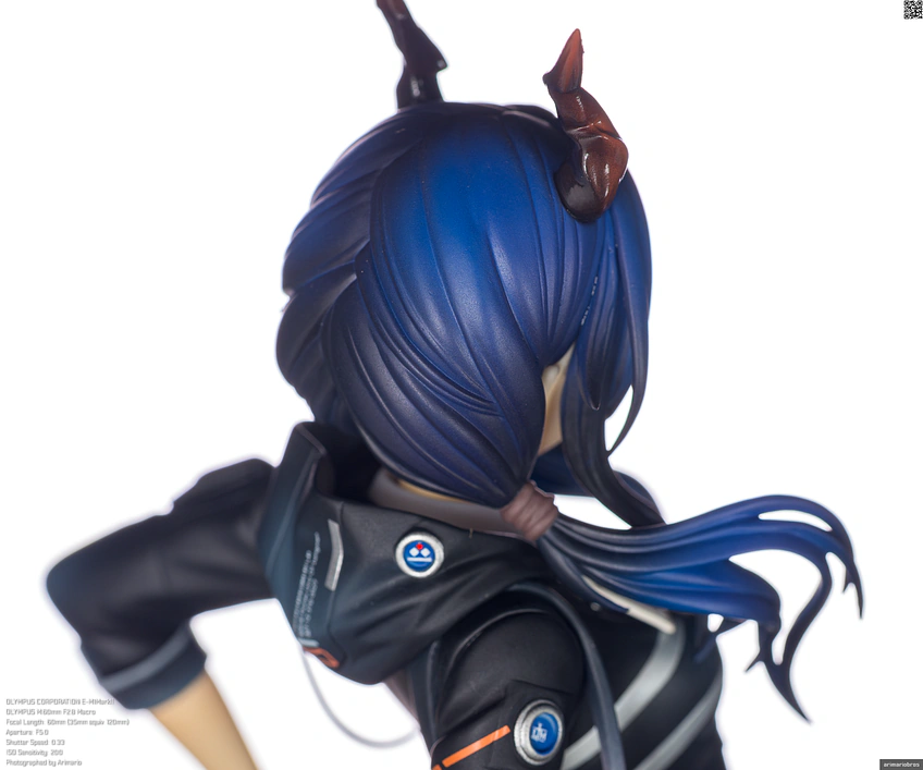 フィギュア「アークナイツ チェン」の髪アップ画像その3